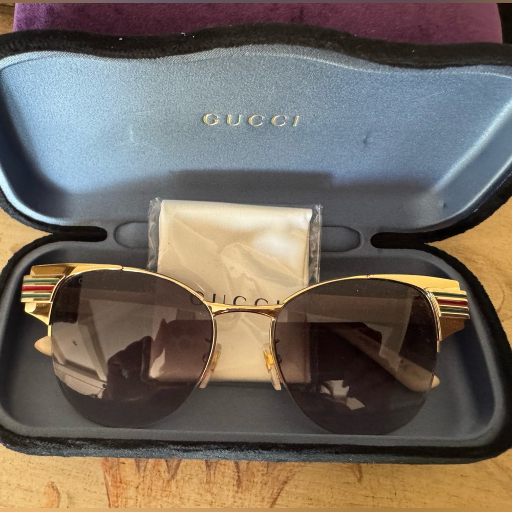Gucci Gold Aviator Sunglasses with Case